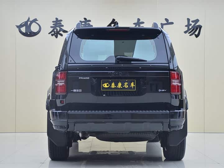 Toyota Prado, 2025 — фото 3 из 9