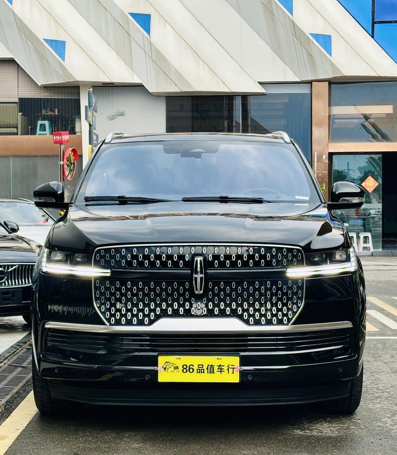 Lincoln Navigator, 2025 — фото 2 из 9