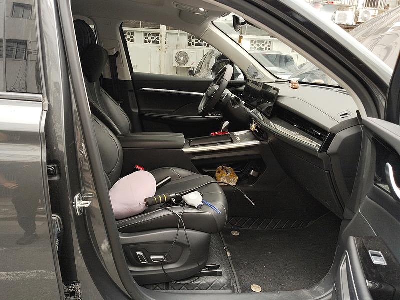 Roewe RX5 eMax, 2022 — фото 8 из 12