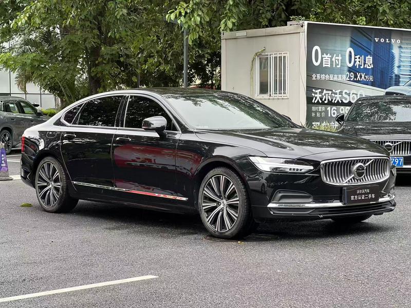 Volvo S90, 2023 — фото 3 из 9