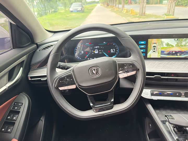 Changan Eado Plus, 2024 — фото 7 из 9