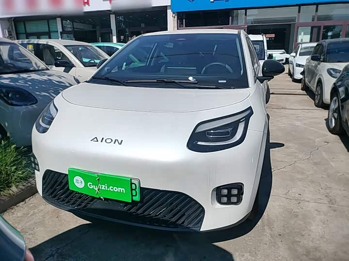 GAC Aion UT, 2025 — фото 3 из 9