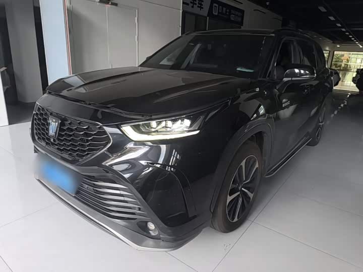 Toyota Crown Kluger, 2023 — купить в Самаре под ключ