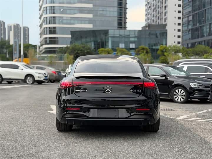 Mercedes-Benz EQS AMG, 2025 — фото 5 из 9