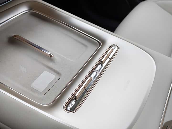 Xiaomi SU7, 2025 — фото 9 из 9