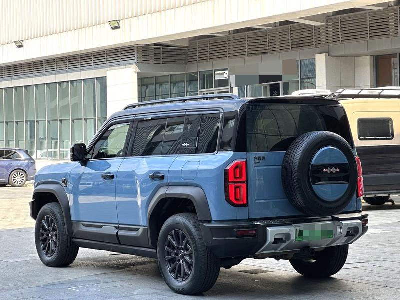 BYD FangChengBao Leopard 5, 2024 — фото 4 из 10