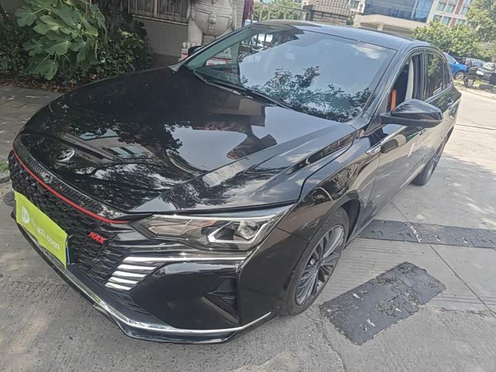 Dongfeng Aeolus Yixuan Max, 2023 — купить в Воронеже под ключ