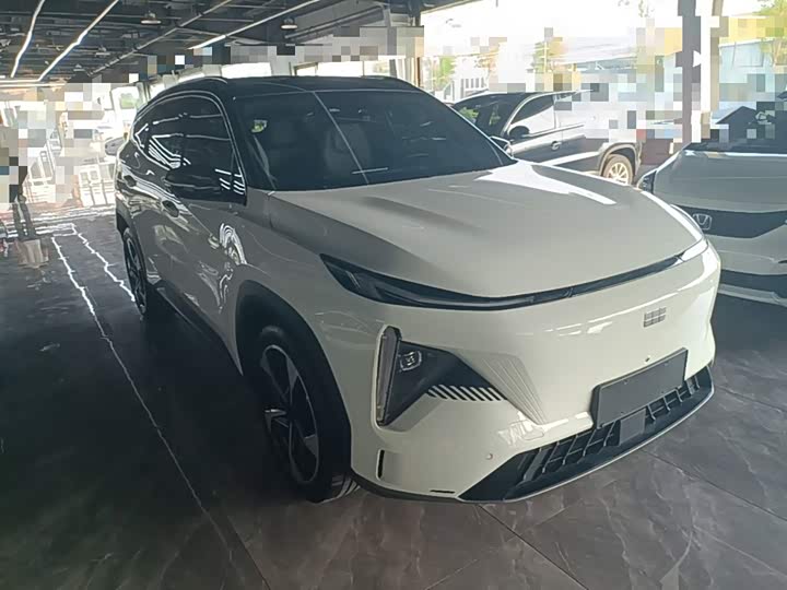 Geely Galaxy L7, 2023 — фото 4 из 9