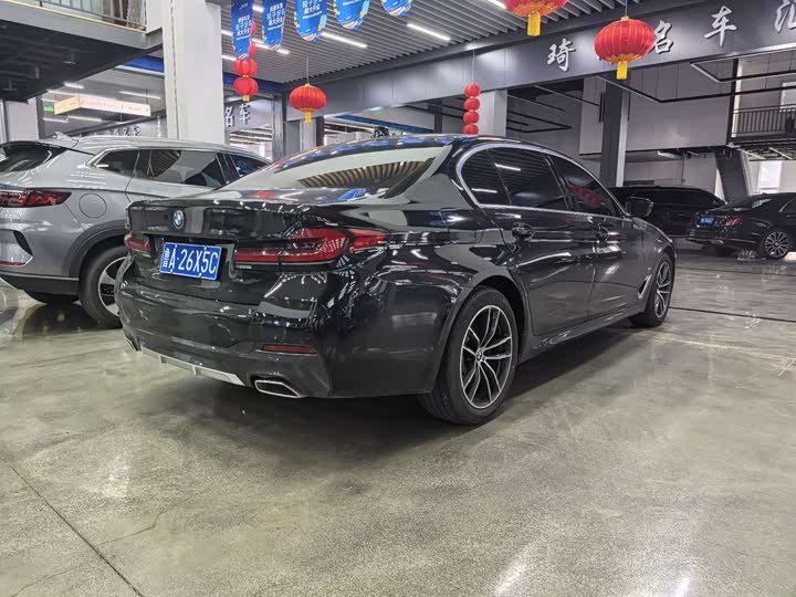 BMW 5 Series, 2023 — фото 5 из 9