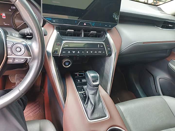 Toyota Harrier, 2022 — фото 9 из 9