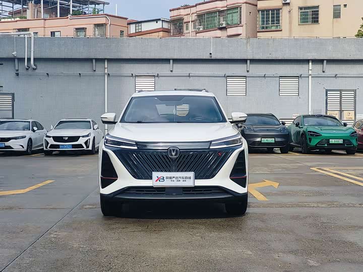 Changan CS75 Plus, 2023 — фото 2 из 9