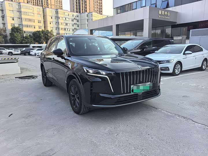 Hongqi HS6 Hybrid, 2026 — купить в Самаре под ключ