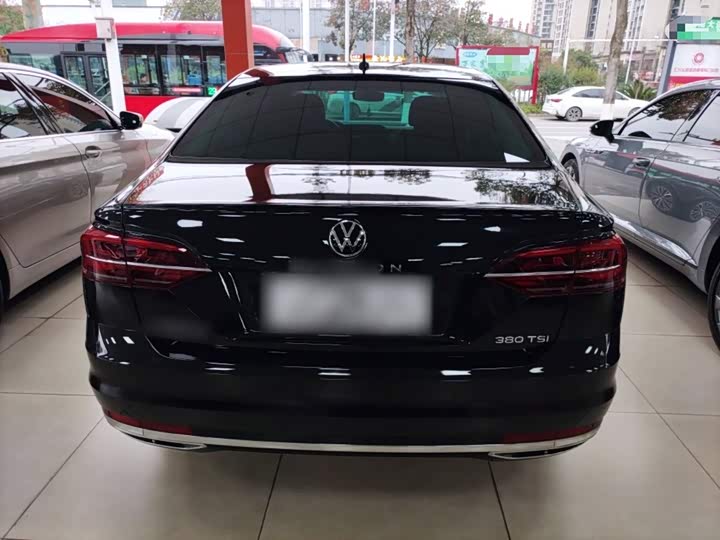Volkswagen Phideon, 2023 — фото 4 из 9