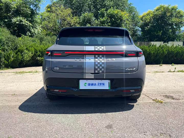 Leapmotor Lafa5, 2025 — фото 2 из 9