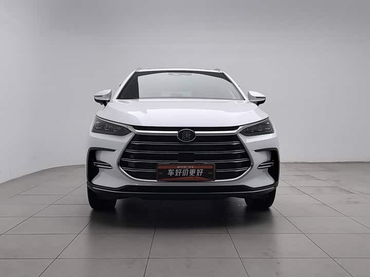 BYD Tang Hybrid/EV, 2021 — фото 3 из 9