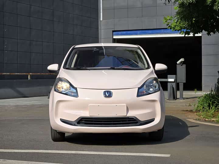 Changan BenBen E-Star, 2022 — фото 3 из 9