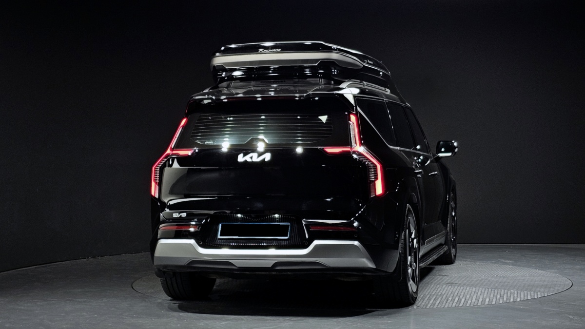 Kia EV9, 2023 — фото 4 из 12