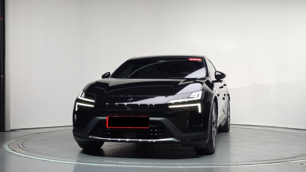 Polestar 4, 2025 — фото 3 из 12