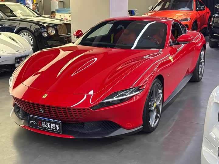 Ferrari Roma, 2022 — купить в Москве под ключ