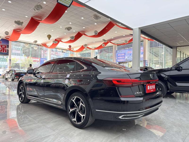 Volkswagen Passat, 2025 — фото 4 из 12