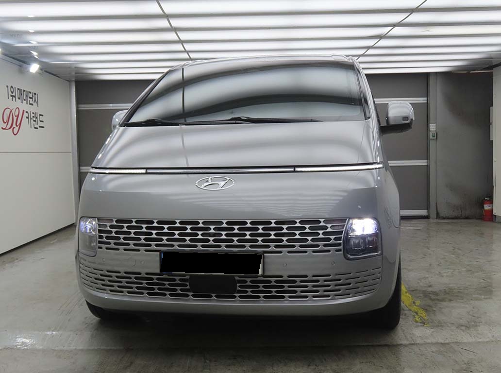 Hyundai Staria, 2023 — фото 2 из 12
