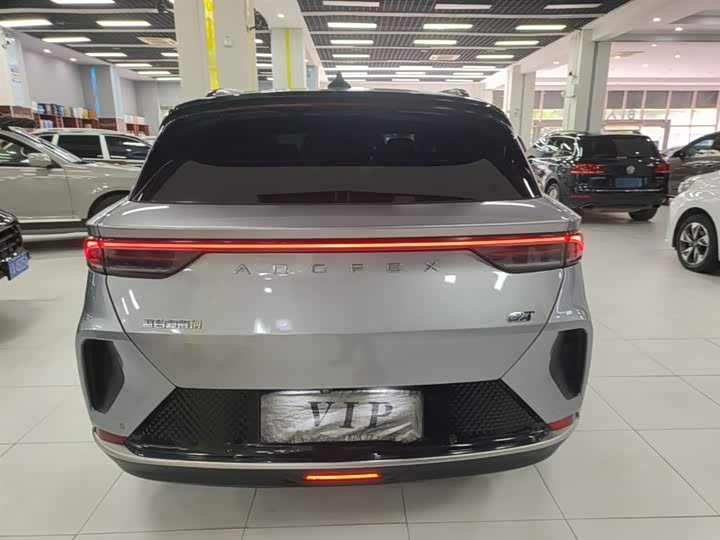BAIC Arcfox Alpha T, 2022 — фото 5 из 9