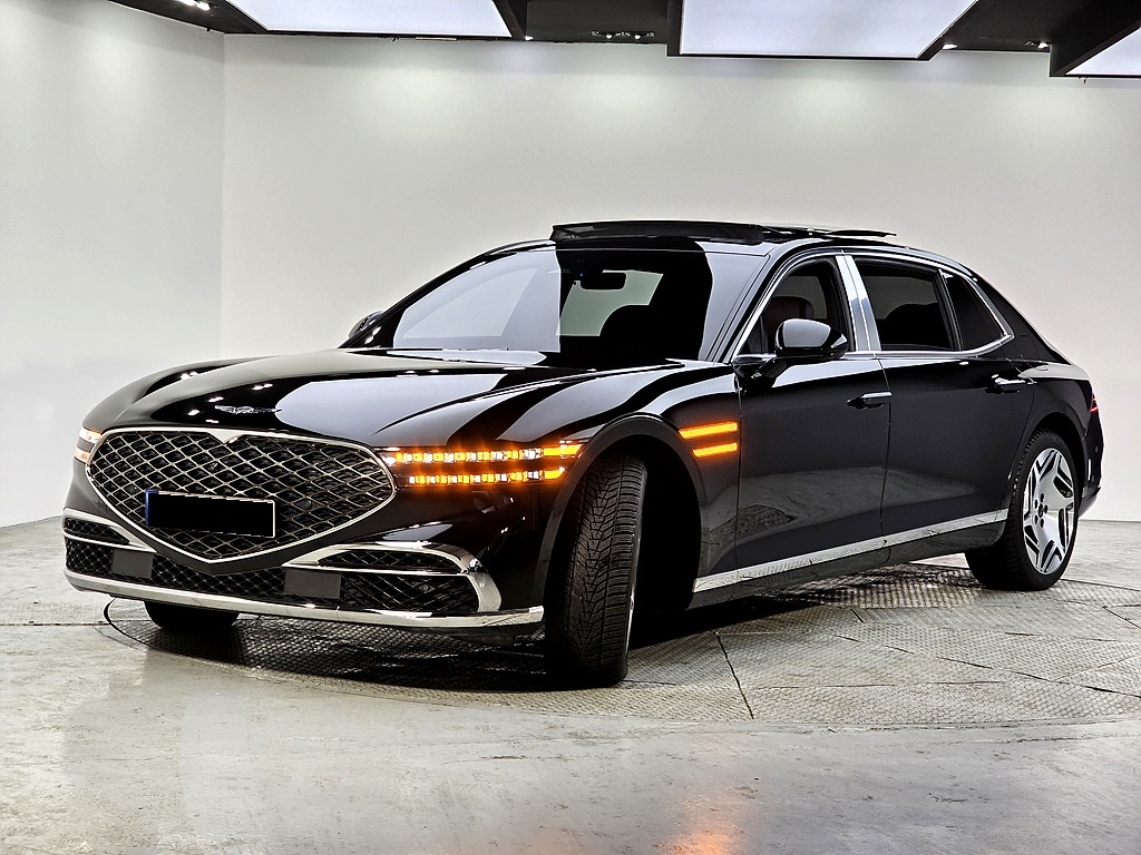 Genesis G90, 2022 — фото 2 из 12
