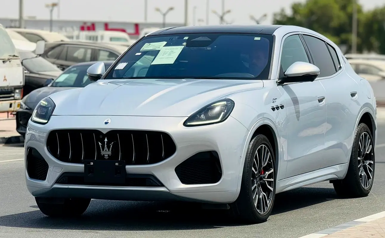 Maserati Grecale, 2023 — фото 3 из 10