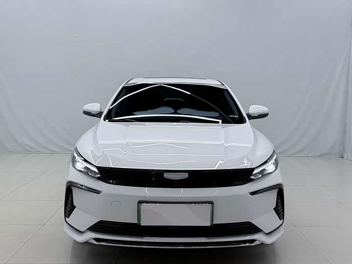 Geely Emgrand L Hi·P Hybrid, 2025 — фото 2 из 9