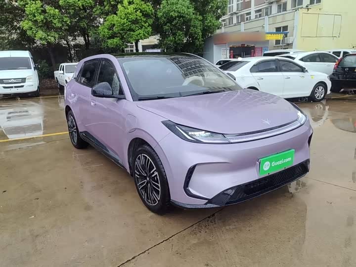 BAIC Arcfox T1, 2025 — фото 4 из 9