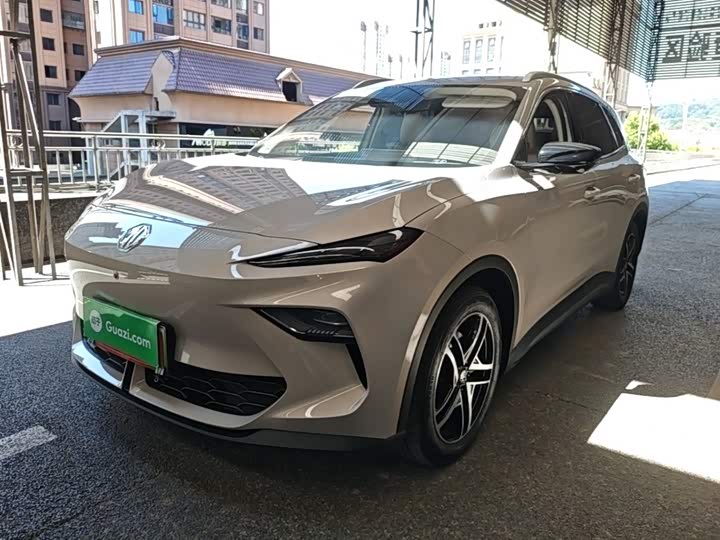 MG Motor ES5, 2024 — купить в Пензе под ключ