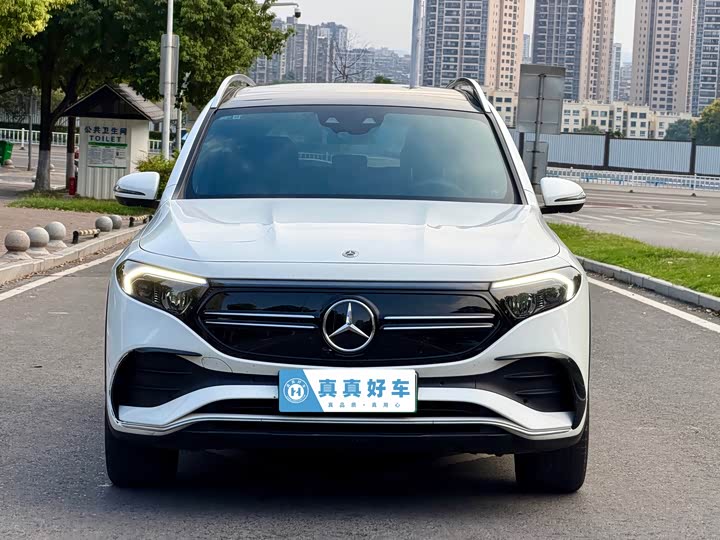 Mercedes-Benz EQB, 2023 — фото 2 из 9