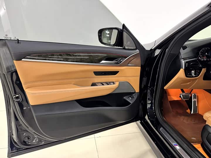 BMW 6 Series GT, 2021 — фото 8 из 9