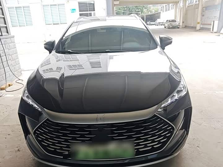 BYD Tang Hybrid/EV, 2024 — фото 3 из 9