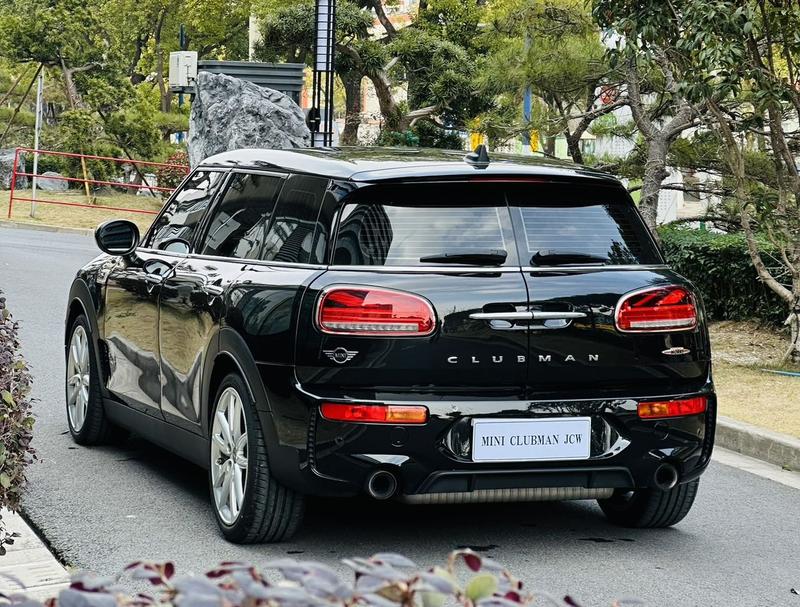 Mini Clubman JCW, 2022 — фото 4 из 9