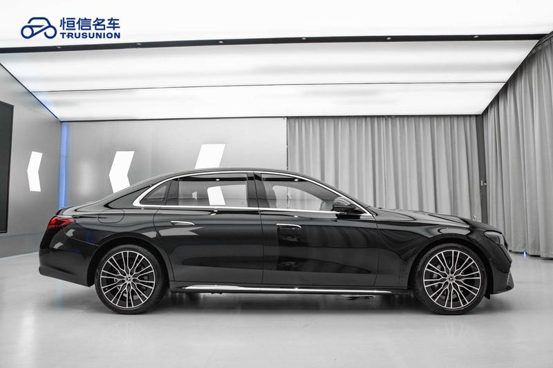 Mercedes-Benz E-Class, 2025 — фото 7 из 12