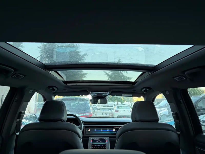 BAIC Arcfox Alpha T, 2023 — фото 10 из 12