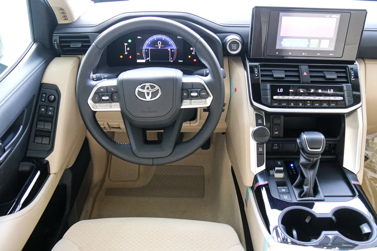 Toyota Land Cruiser, 2026 — фото 9 из 10