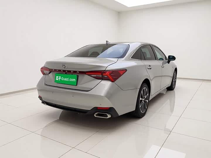Toyota Avalon, 2022 — фото 6 из 9