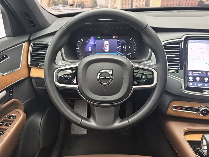 Volvo XC90, 2024 — фото 4 из 9