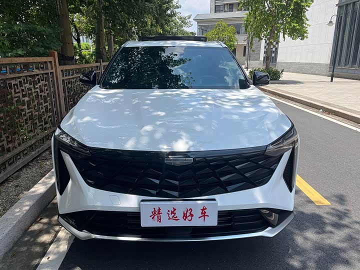 Geely Atlas, 2025 — фото 2 из 9