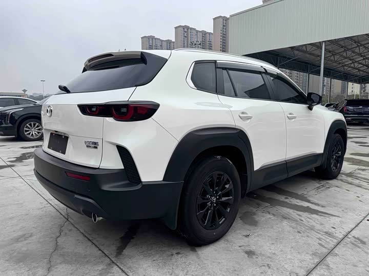 Mazda CX-50, 2023 — фото 5 из 9