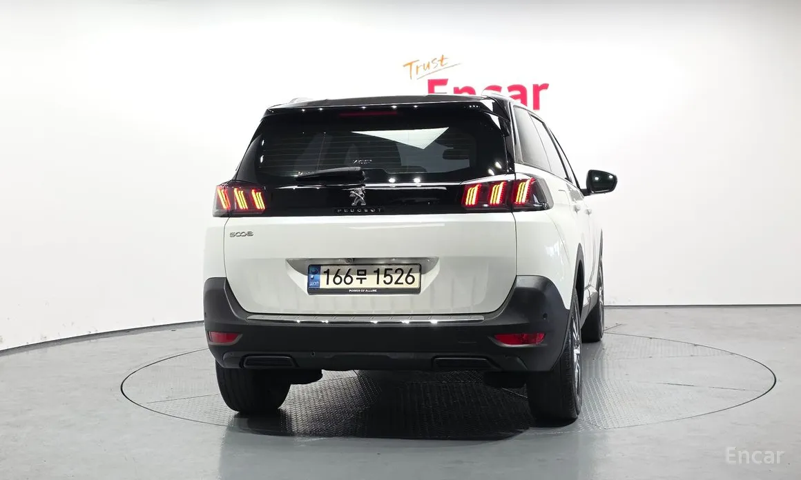 Peugeot 5008, 2022 — фото 4 из 12