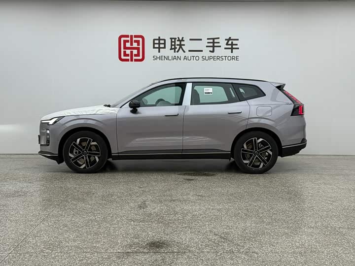 Volvo XC70 Hybrid, 2025 — фото 4 из 9