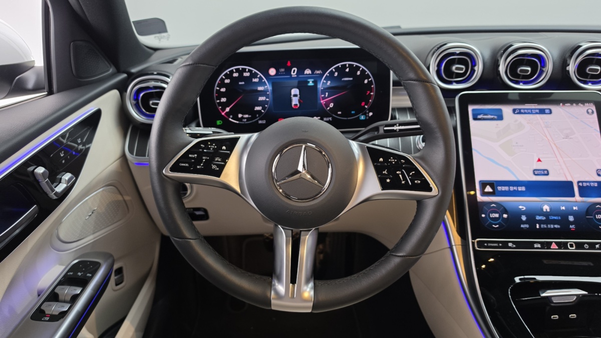 Mercedes-Benz C-Class, 2025 — фото 12 из 12