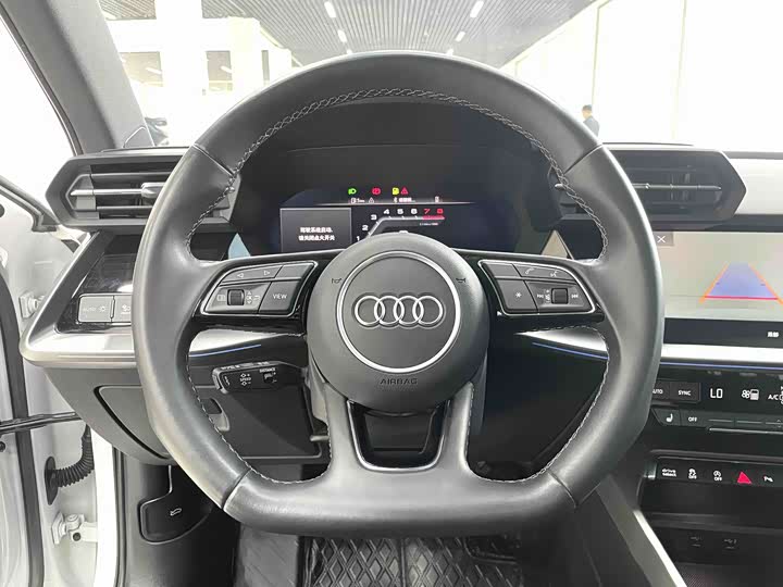 Audi A3, 2023 — фото 8 из 9