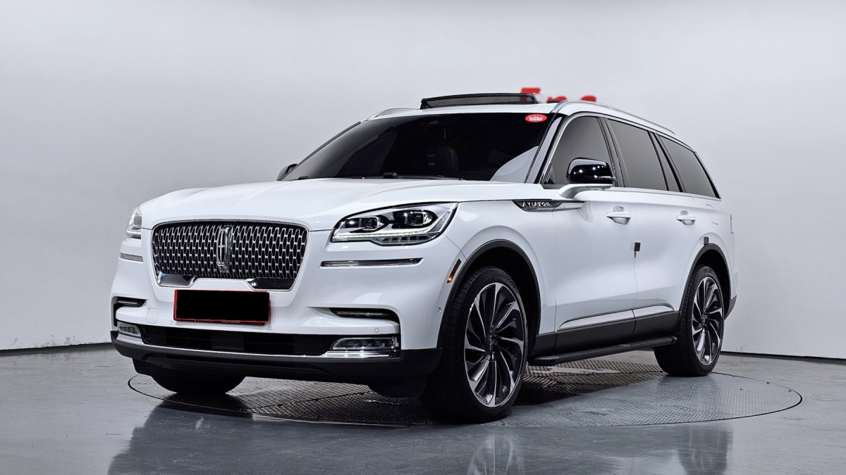 Lincoln Aviator, 2023 — купить в Калуге под ключ