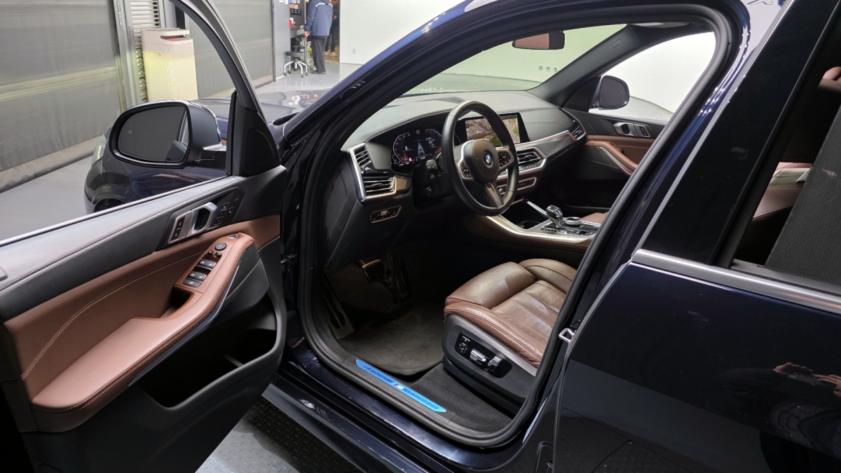 BMW X5, 2021 — фото 10 из 12
