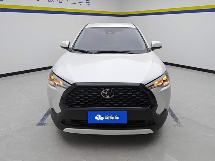 Toyota Corolla Cross, 2024 — фото 2 из 9