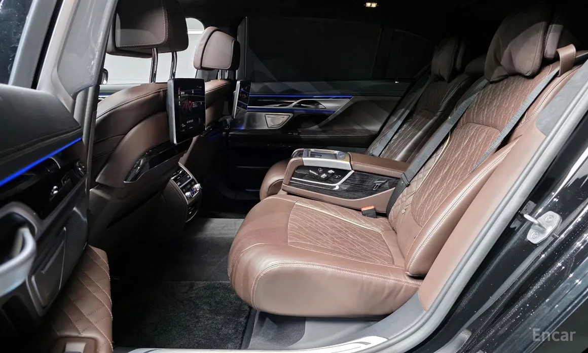 BMW 7 Series, 2021 — фото 12 из 12